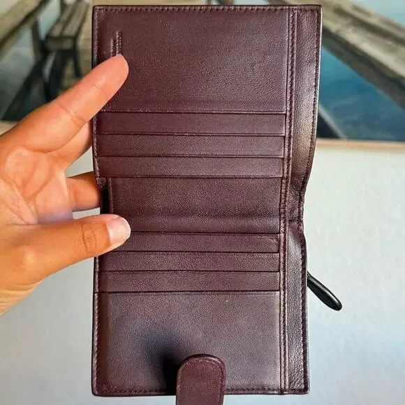 💎✨BEAUTIFUL✨💎Authentic Bottega Veneta Wallet - Picture 4 of 16